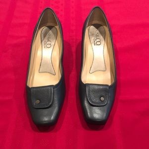 Nine & Co leather dress shoes